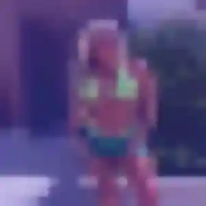 Charmante Elodie, 38 ans à Acigné - la contacter