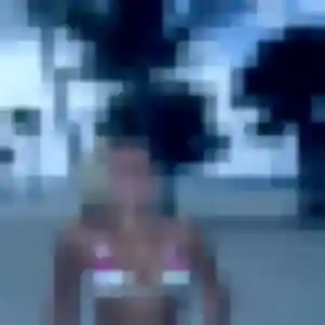 Contacte Coralie, 29 ans à Aizenay en privé