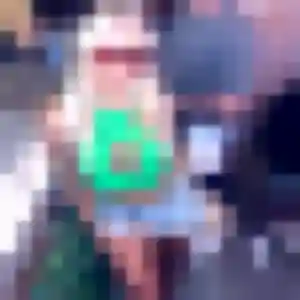 Contacte Elsa, 28 ans à Antony en privé