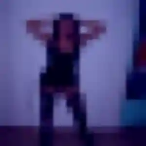 Rejoins Angelique, 25 ans à Anzin gratuitement