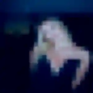 Découvre Djamila, 39 ans à Artigues-près-Bordeaux en privé