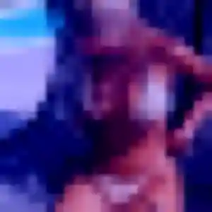 Photo de Vanessa à Bain-de-Bretagne (28 ans) - rencontre plan cul discret