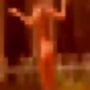 Rejoins Khadija, 24 ans à Baisieux en t'inscrivant