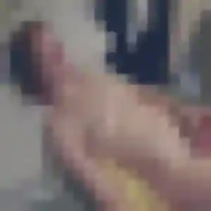 Louise, 23 ans, connectée à Balaruc-les-Bains pour un rencontre plan cul