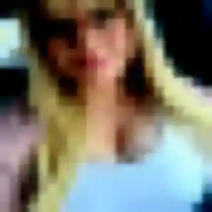 Contacte Noura, 33 ans à Baugé-en-Anjou gratuitement