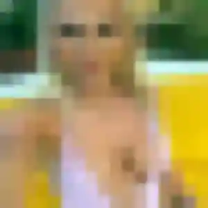 Charmante Katia, 21 ans à Beaune - la contacter