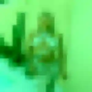 Frederique, 24 ans, connectée à Bellegarde pour une rencontre coquine