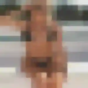 Rym (21 ans) à Bogny-sur-Meuse propose un rencontre plan cul aujourd'hui