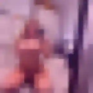 Charmante Natasha, 24 ans à Bois-Colombes - découvrir son profil