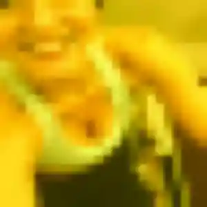 Zoe, femme de 19 ans veut rencontre plan cul à Bonsecours