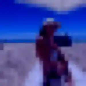 Sexy Ursula, 28 ans à Bréal-sous-Montfort - voir sa photo