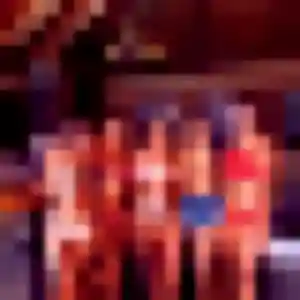 Photo de Justine à Cappelle-la-Grande (44 ans) - rencontre plan cul discret