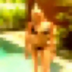 Rejoins Oceane, 45 ans à Carqueiranne en privé