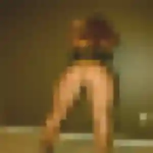 rencontre plan cul à Carrières-sur-Seine : profil de Violette, 22 ans - accès libre