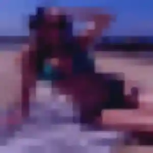 Jocelyne, fille de 20 ans propose rencontre plan cul à Cassis