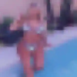 Viviane (29 ans) à Caudry attend une rencontre ce soir