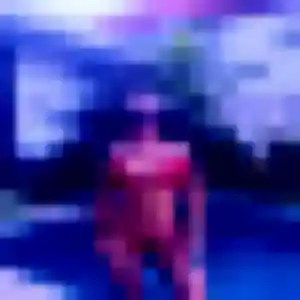 Elsa, fille de 24 ans cherche rencontre plan cul à Challans