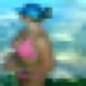 Soraya, fille de 26 ans propose rencontre plan cul à Château-Arnoux-Saint-Auban