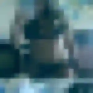 Contacte Malika, 20 ans à Chatou en t'inscrivant