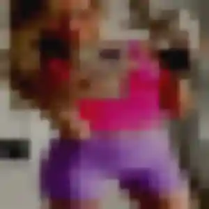 Bettina (23 ans) à Chinon cherche une rencontre rapidement
