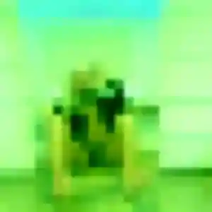 Thais (21 ans) à Cholet attend une rencontre aujourd'hui