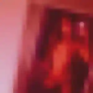 Découvre Colombe, 22 ans à Colombes en privé