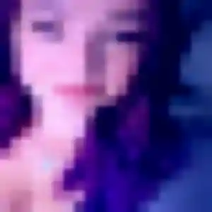 Johanna, 28 ans, disponible à Cormelles-le-Royal pour une rencontre coquine