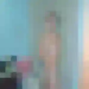 Estelle, 31 ans, connectée à Courbevoie pour une rencontre coquine