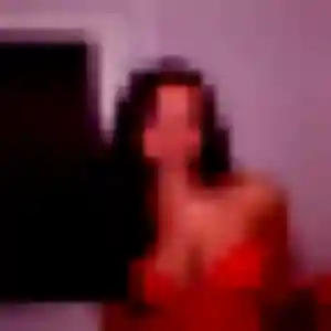 Theresa, 29 ans, en ligne à Créteil pour une rencontre coquine