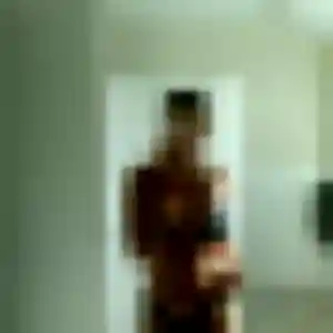 Huguette, 21 ans, disponible à Croissy-sur-Seine pour un rencontre plan cul