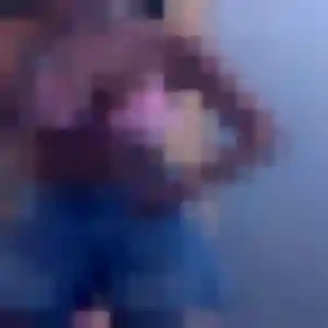 Chloe, femme de 23 ans veut rencontre plan cul à Dijon