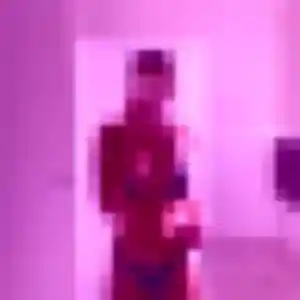 Charmante Amira, 31 ans à Ensisheim - voir sa photo
