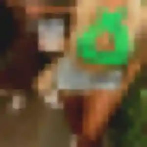 Cassandre, femme de 25 ans veut rencontre plan cul à Eyguières