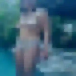 Photo de Eva à Gif-sur-Yvette (29 ans) - rencontre plan cul gratuit