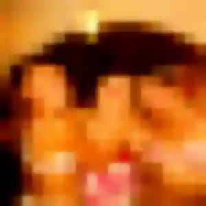 Oriane, 27 ans, connectée à Grenoble pour une rencontre coquine