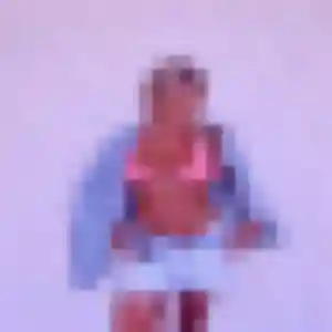 Sexy Axelle, 19 ans à Grézieu-la-Varenne - voir sa photo