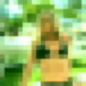 Ibtissam, fille de 20 ans veut rencontre plan cul à Haute-Goulaine