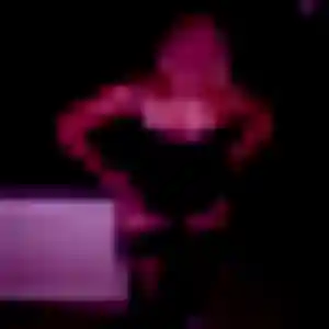 Photo sexy de Maelys, 19 ans à Hem - plan discret