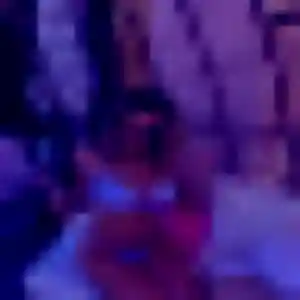 Photo de Bertille à Honfleur (41 ans) - rencontre plan cul discret