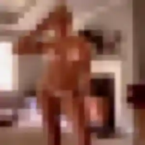 Photo exclusive de Alessandra, 24 ans à La Celle-Saint-Cloud - rencontre sans lendemain