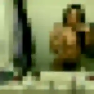 Photo de Caroline à La Crau (19 ans) - rencontre plan cul discret