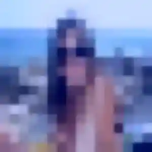 Contacte Josiane, 19 ans à La Montagne gratuitement