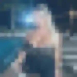 Photo de Zelda à La Possession (44 ans) - rencontre plan cul anonyme