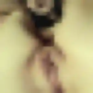 Brune de La Ravoire, 21 ans - rencontre plan cul sans prise de tête