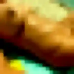 Alice, 19 ans, en ligne à La Ville-aux-Dames pour une rencontre coquine