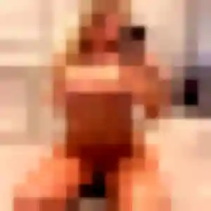 Photo privée de Mila, 45 ans à Lamballe-Armor - rencontre sans lendemain