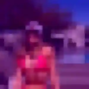 Brune, 28 ans, connectée à Le Barp pour un rencontre plan cul