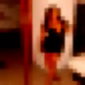 Rejoins Rania, 21 ans à Le Cateau-Cambrésis en privé