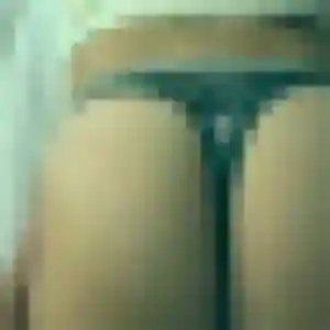 Orane, 21 ans, cherche un rencontre plan cul à Leers