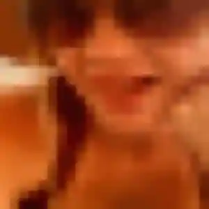 Contacte Jeanne, 26 ans à Les Avirons en privé